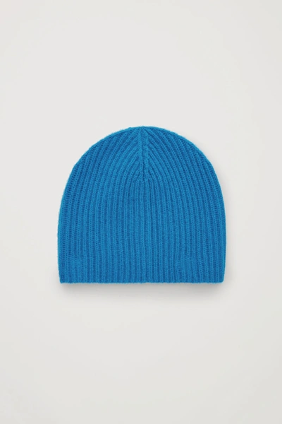 Shop Cos Ribbed Cashmere Hat In Turquoise