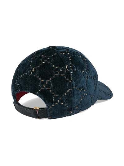 Shop Gucci Velvet Cap In Blue