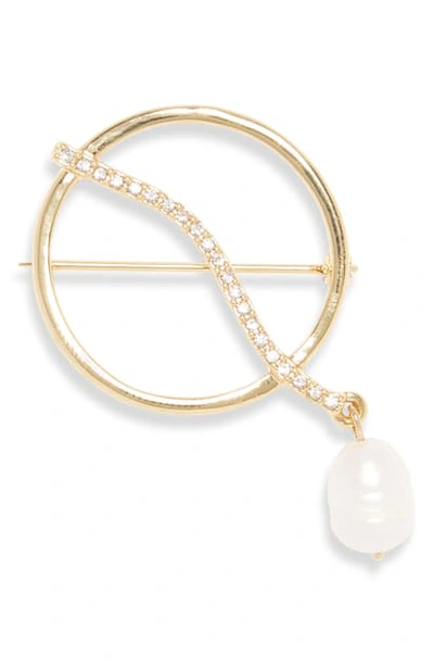 Shop Vince Camuto Freshwater Pearl Pin In Gold