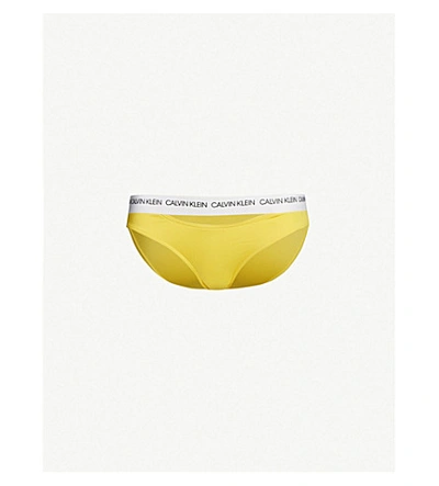 vaskepulver shuffle Tal til Calvin Klein Classic Mid-rise Bikini Bottoms In 707 Habanero Gold | ModeSens
