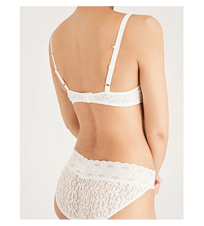 Wacoal Halo Lace Moulded Underwire Bra In Ivory