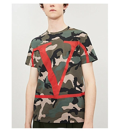 Shop Valentino Logo-print Camouflage Cotton T-shirt In Green Red