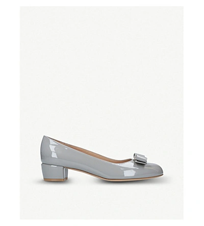 Shop Ferragamo Vara 1 Patent Leather Heeled Courts In Grey/dark