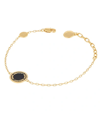 Shop Marc Jacobs Logo Pendant Bracelet In Black/oro