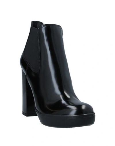 Hogan Ankle Boots In Black
