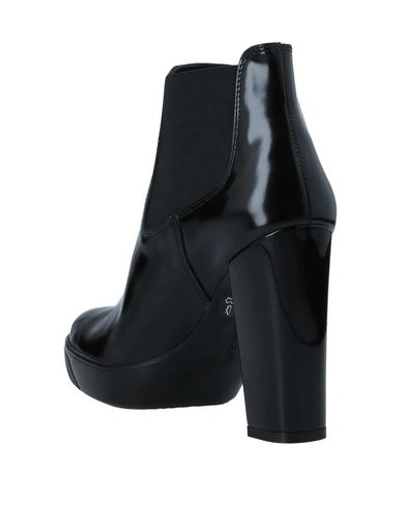 Hogan Ankle Boots In Black