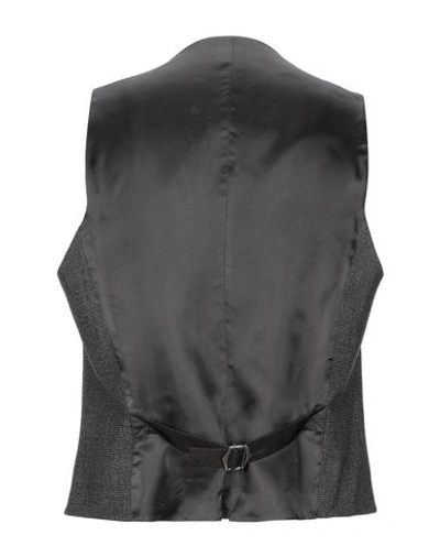 Lardini Vests In Lead