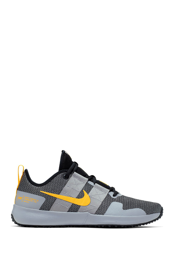 nike varsity compete tr 2 shoes