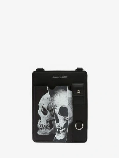 Shop Alexander Mcqueen Torn Skull Smartphone Case In Black