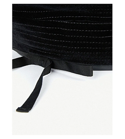 Shop Gucci Bow-embellished Velvet Beret In Black