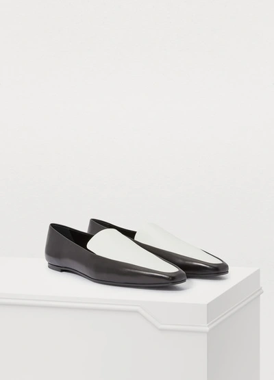 Shop The Row Minimal Loafers In Black - Off White