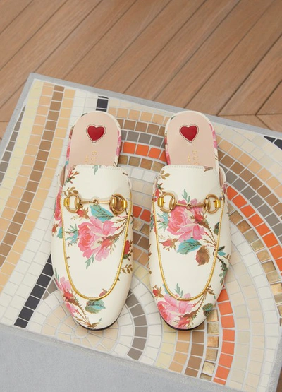 Shop Gucci Princetown Rose Print Leather Slippers In Ivory/multi