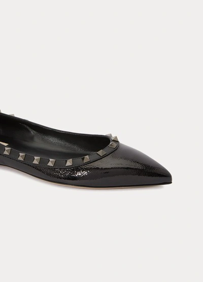 Shop Valentino Garavani Rockstud Pumps In Nero