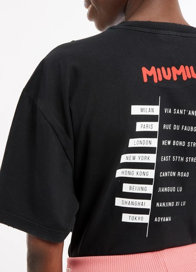 Shop Miu Miu Logo T-shirt In Nero