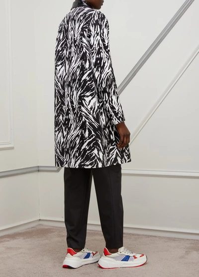 Shop N°21 Printed Raincoat In Black / White