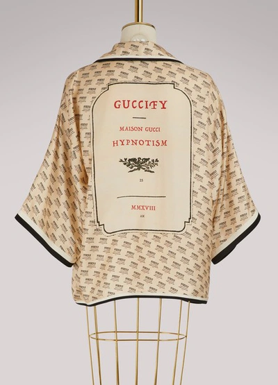 Shop Gucci Invite Stamp Silk Shirt In Ivory/black Print