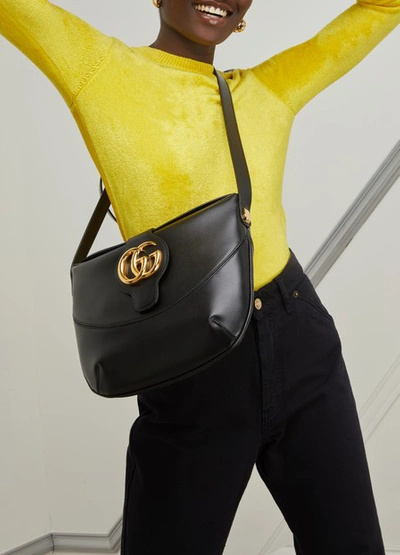 Shop Gucci Arli Shoulder Bag In Black