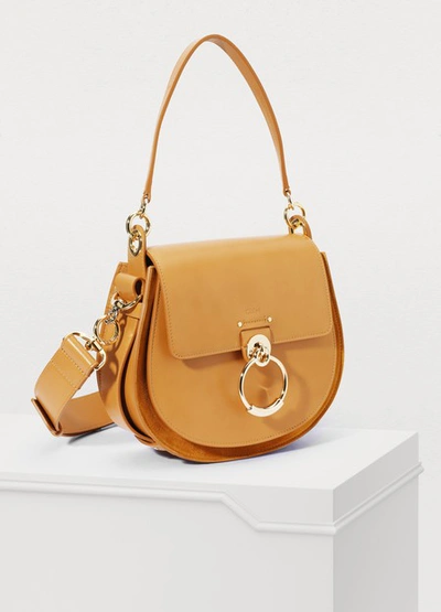 Shop Chloé Tess Shoulder Bag In Autumnal-brown