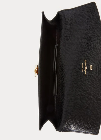 Shop Ferragamo Gancini Shoulder Bag In Nero