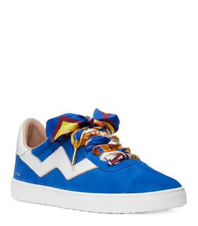 Shop Stuart Weitzman The Daryl Sneaker In White And Electric Blue Printed Silk