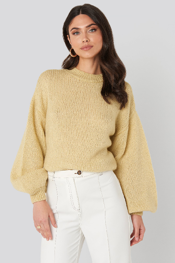 women's yellow crew neck sweater