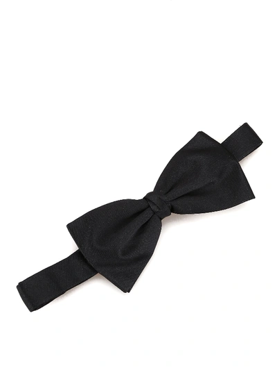 Shop Ermenegildo Zegna Black Silk Satin Bow Tie