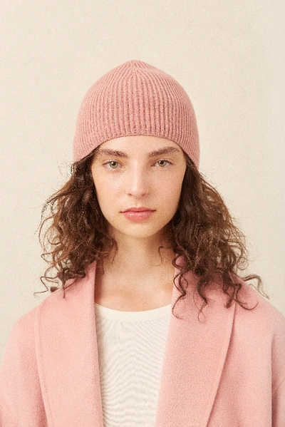 Shop Mansur Gavriel Cashmere Ribbed Hat In Blush