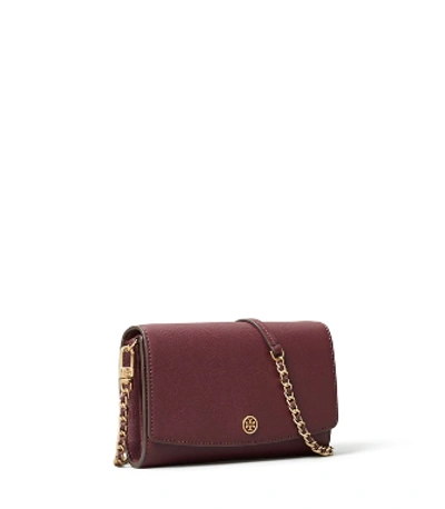 Shop Tory Burch Robinson Chain Wallet In Port