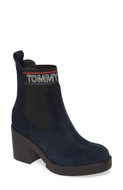 Shop Tommy Jeans Lynn Logo Platform Chelsea Boot In Midnight