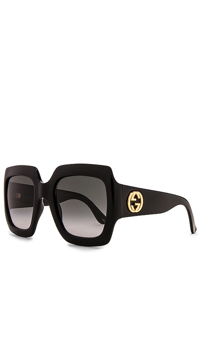 Shop Gucci Pop Web Square Sunglasses In 黑色&灰色