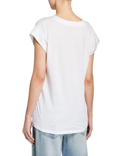 Shop Frame Le Mid Rise V-neck Tee In Blanc