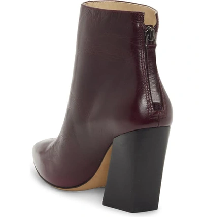 Vince camuto clearance saavie