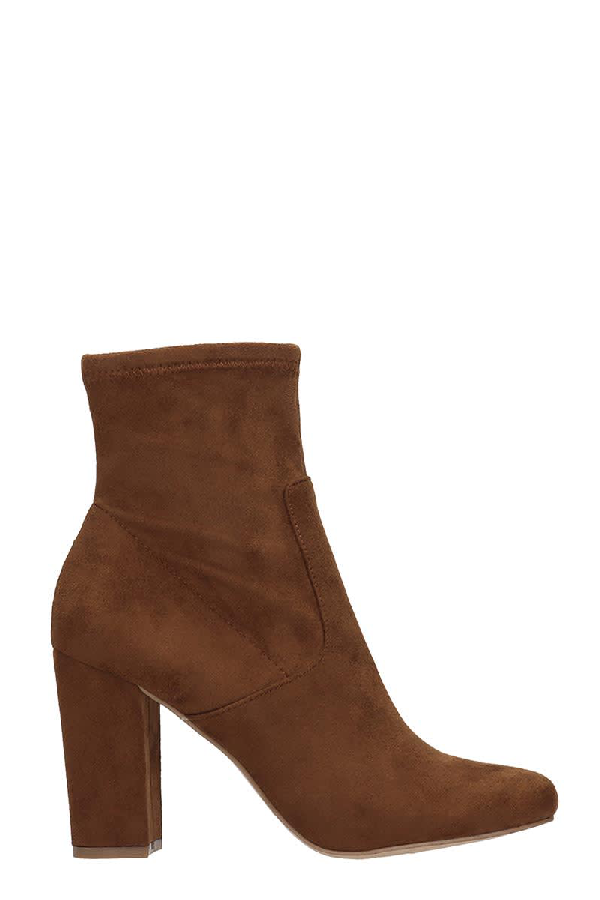 steve madden high ankle boots