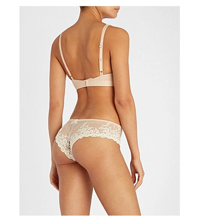 Wacoal Embrace Lace Stretch-lace Soft-cup Bra In Nude (nude)