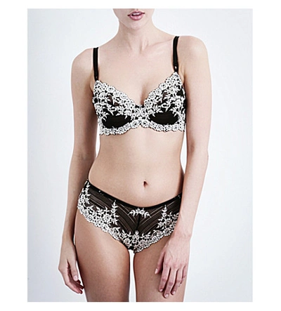 Wacoal Womens Black Embrace Lace Stretch-lace Underwired Bra In Black