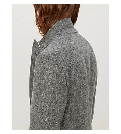 Shop Tom Ford Herringbone Shelton-fit Stretch-wool And Cashmere-blend Blazer In Grey