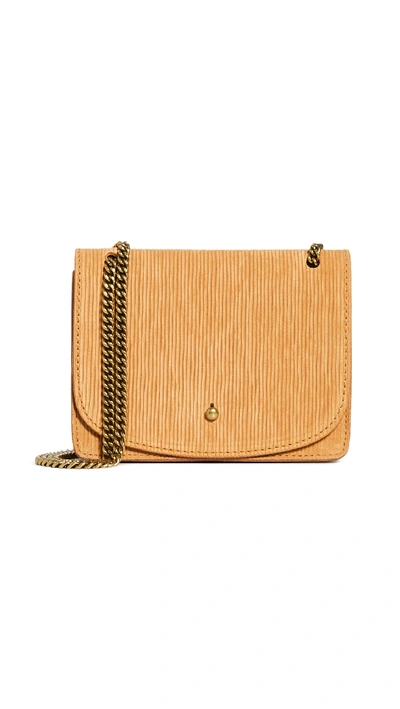 Shop Madewell Chain Wallet Crossbody In Boutique Gold