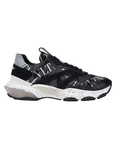 Shop Valentino Sneakers In Nero/bianco