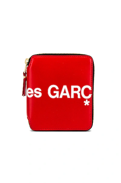 Comme Des Garçons Logo Zipped Wallet In Red