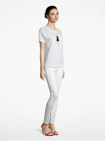 Shop Robert Graham Women's Iman Tee Shirt In White Size: Xs By
