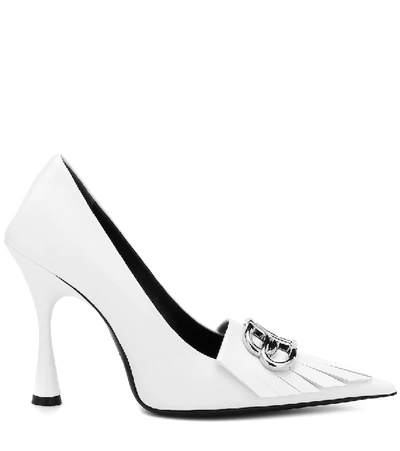 Shop Balenciaga Bb Knife Leather Pumps In White