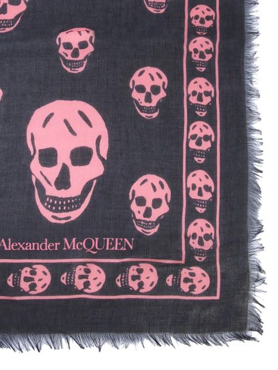 Shop Alexander Mcqueen Skull Classic Foulard In Black