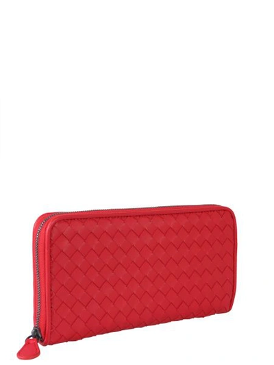 Shop Bottega Veneta Zip-up Wallet In Red