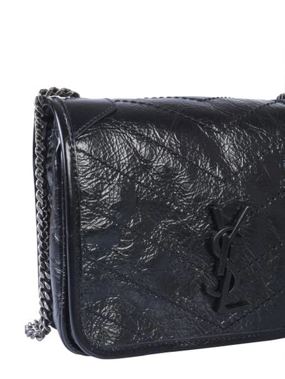 Shop Saint Laurent Niki Chain Shoulder Bag In Black