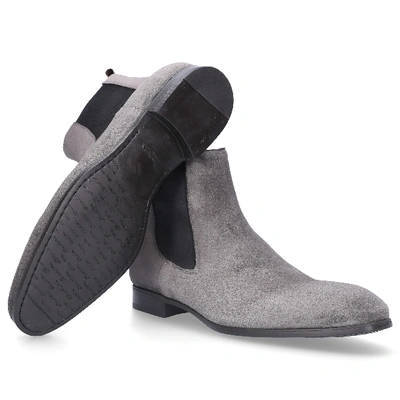 Shop Santoni Chelsea Boots 13434 Suede In Grey