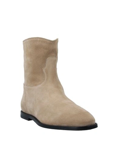 Shop Off-white Man Ankle Boots Beige Size 9 Soft Leather