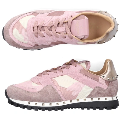 Shop Valentino Low-top Sneakers Rockrunner Suede Textile Logo Rivets Pale Pink