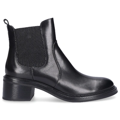 Shop Agl Attilio Giusti Leombruni Ankle Boots Black D764502