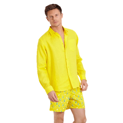 Vilebrequin Men's Caroubis Solid Linen Sport Shirt In Yellow