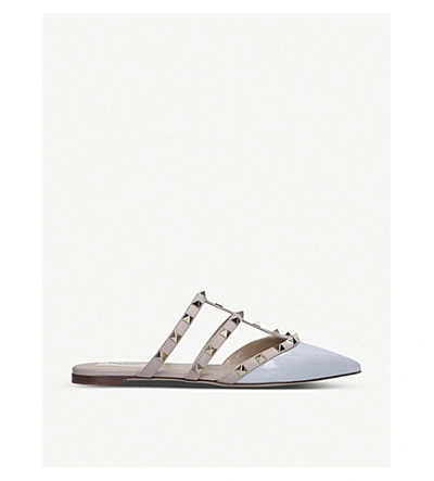 Shop Valentino Rockstud Patent-leather Flats In Grey/light